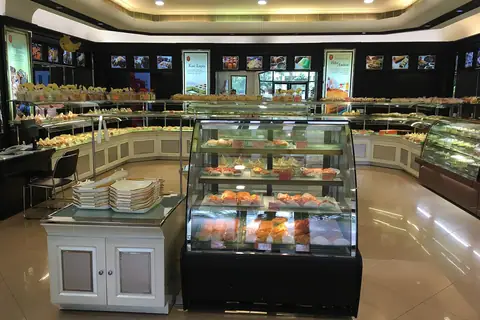 Glaze Bakery photo 1